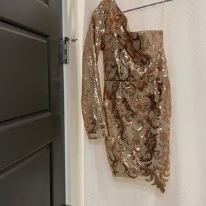 One shoulder sequin dress